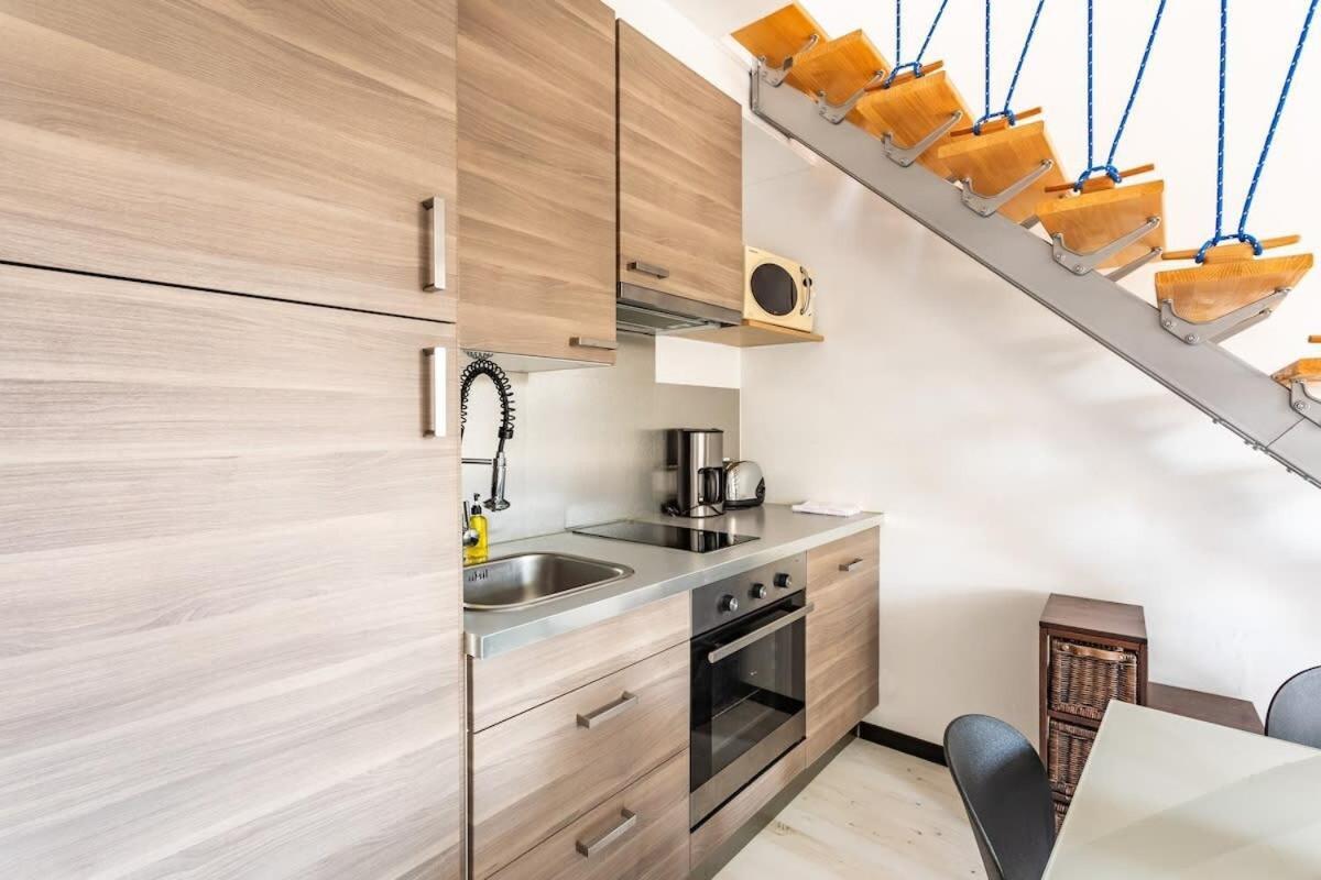 Le Capucin - Petit Duplex Avec Place De Parking Dinard Esterno foto