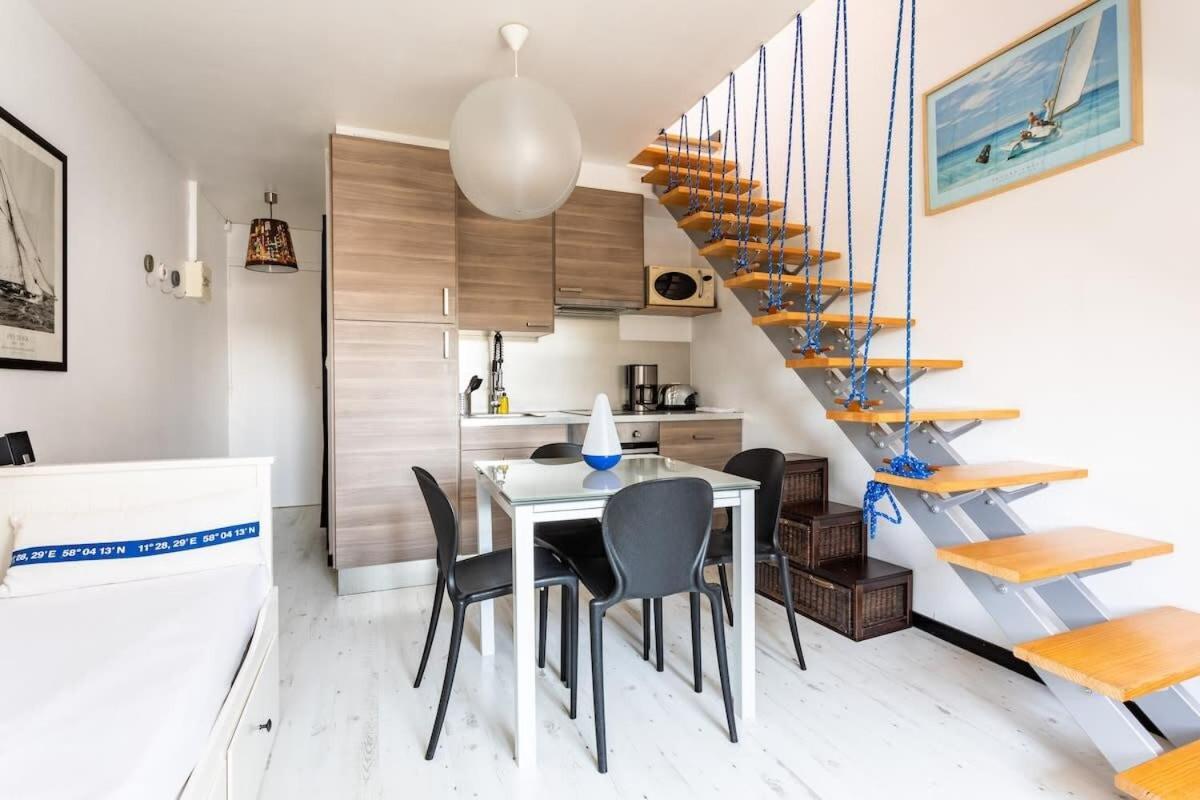 Le Capucin - Petit Duplex Avec Place De Parking Dinard Esterno foto