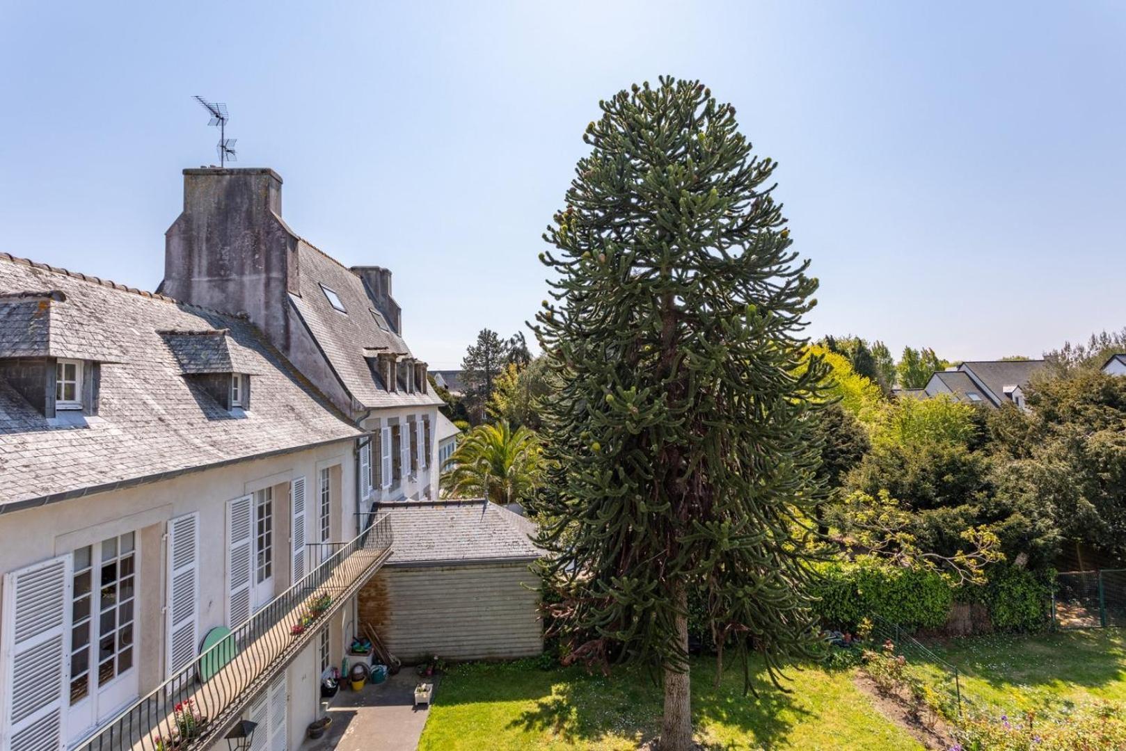 Le Capucin - Petit Duplex Avec Place De Parking Dinard Esterno foto
