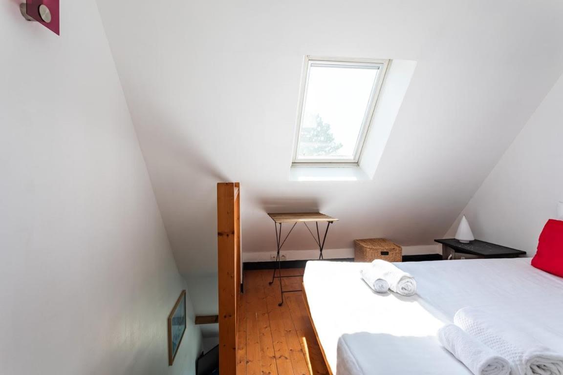 Le Capucin - Petit Duplex Avec Place De Parking Dinard Esterno foto